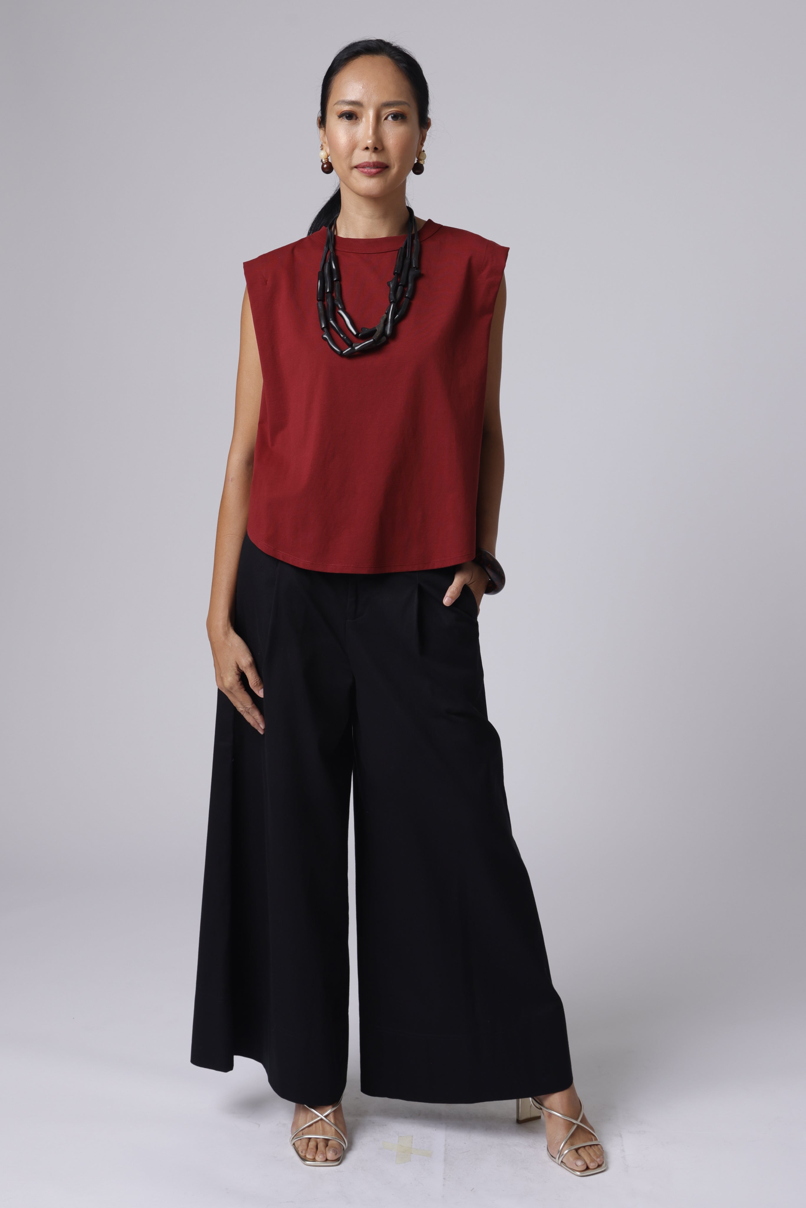 AGNES TOP