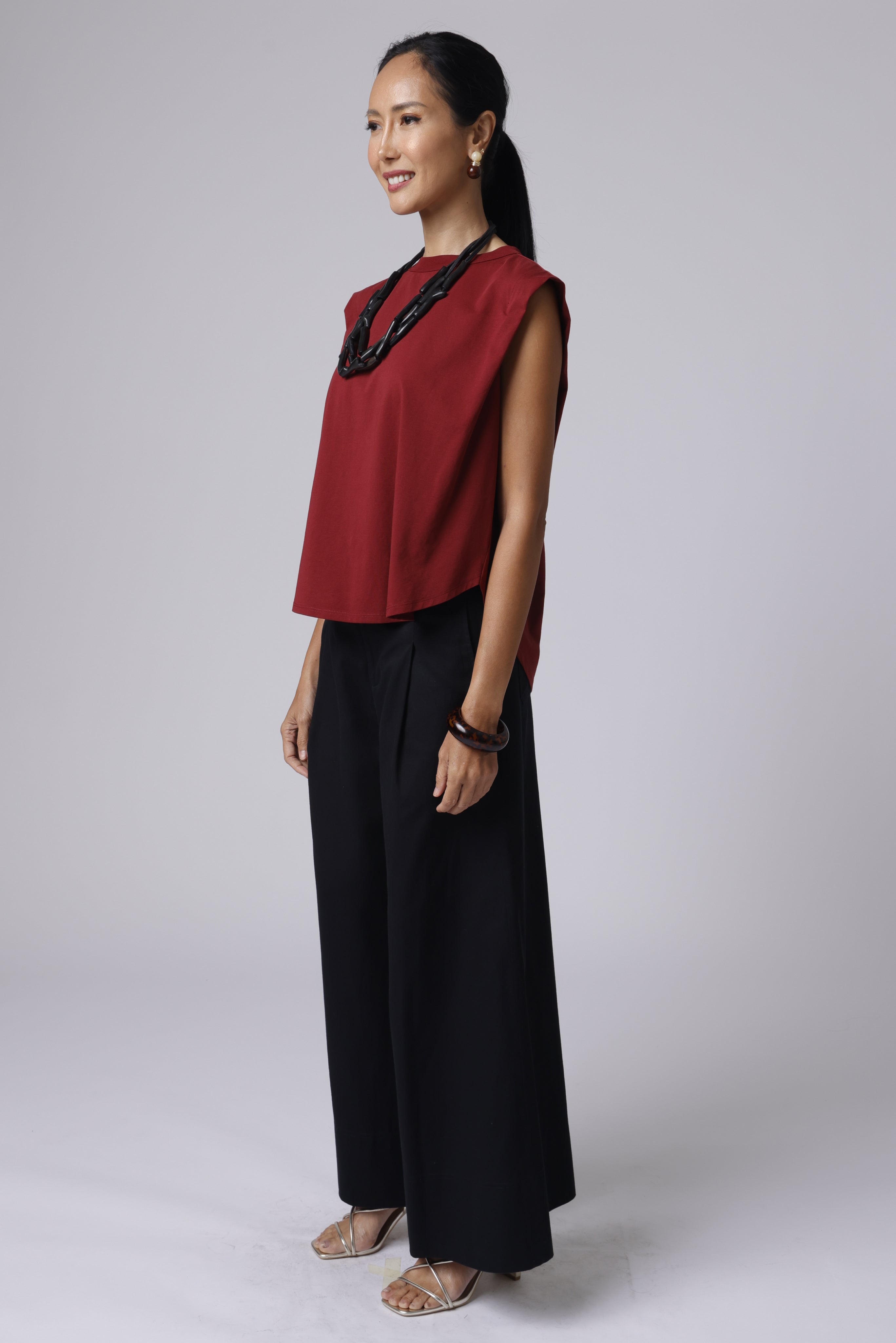 AGNES TOP