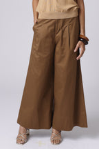 ANTONIA PANT