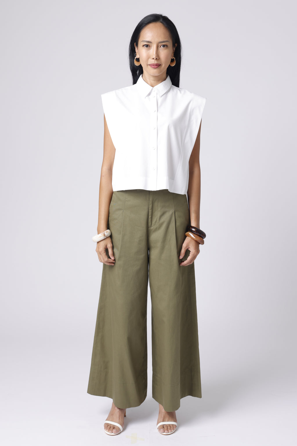 ANTONIA PANT