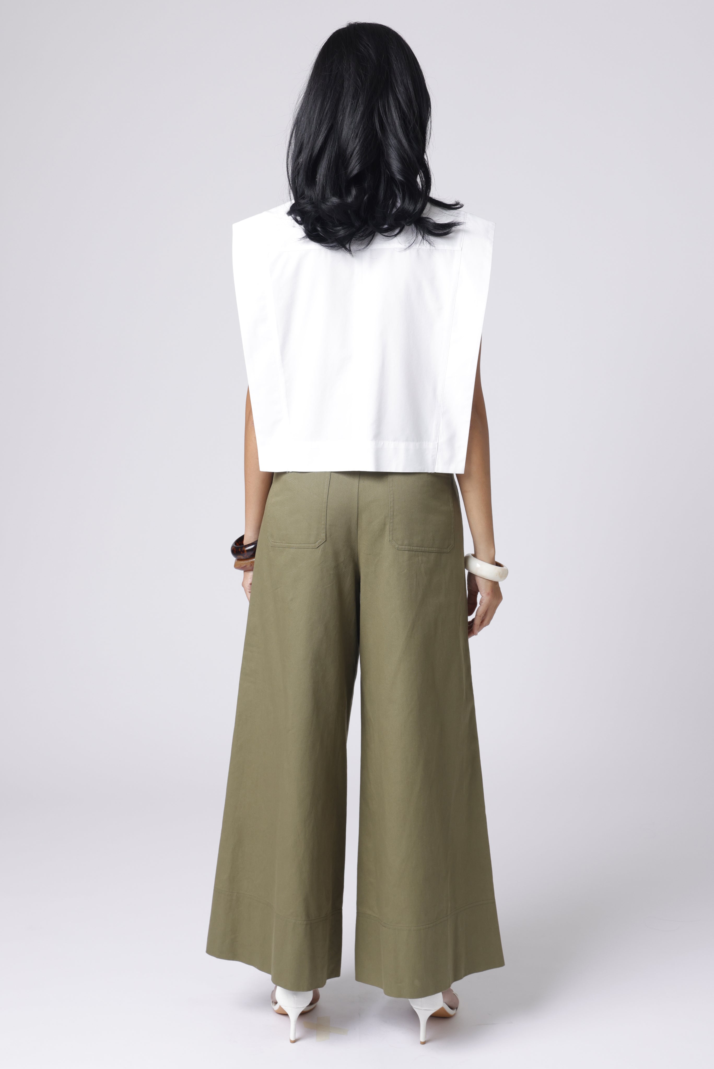 ANTONIA PANT